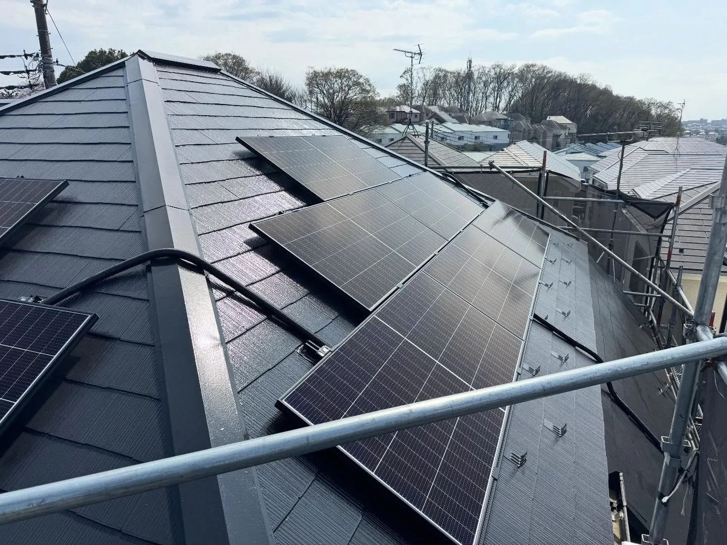 屋根、外壁塗装をお考えですか？こんにちは！㈱ペイントホームズ...