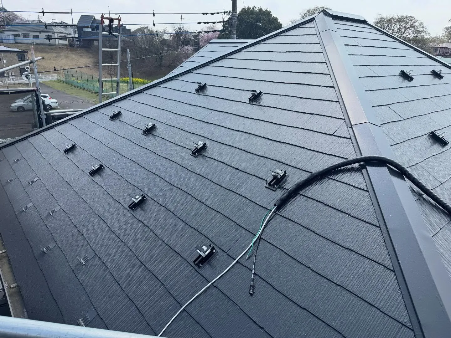 屋根、外壁塗装をお考えですか？こんにちは！㈱ペイントホームズ...